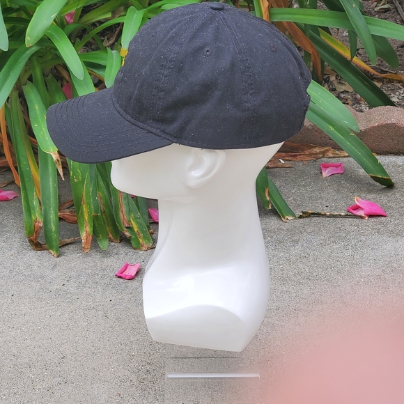 Batman Hat - Picture 3 of 6